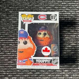 Funko POP! Hockey Youppi! Vinyl Figure - Orange Beard, Blue Hat